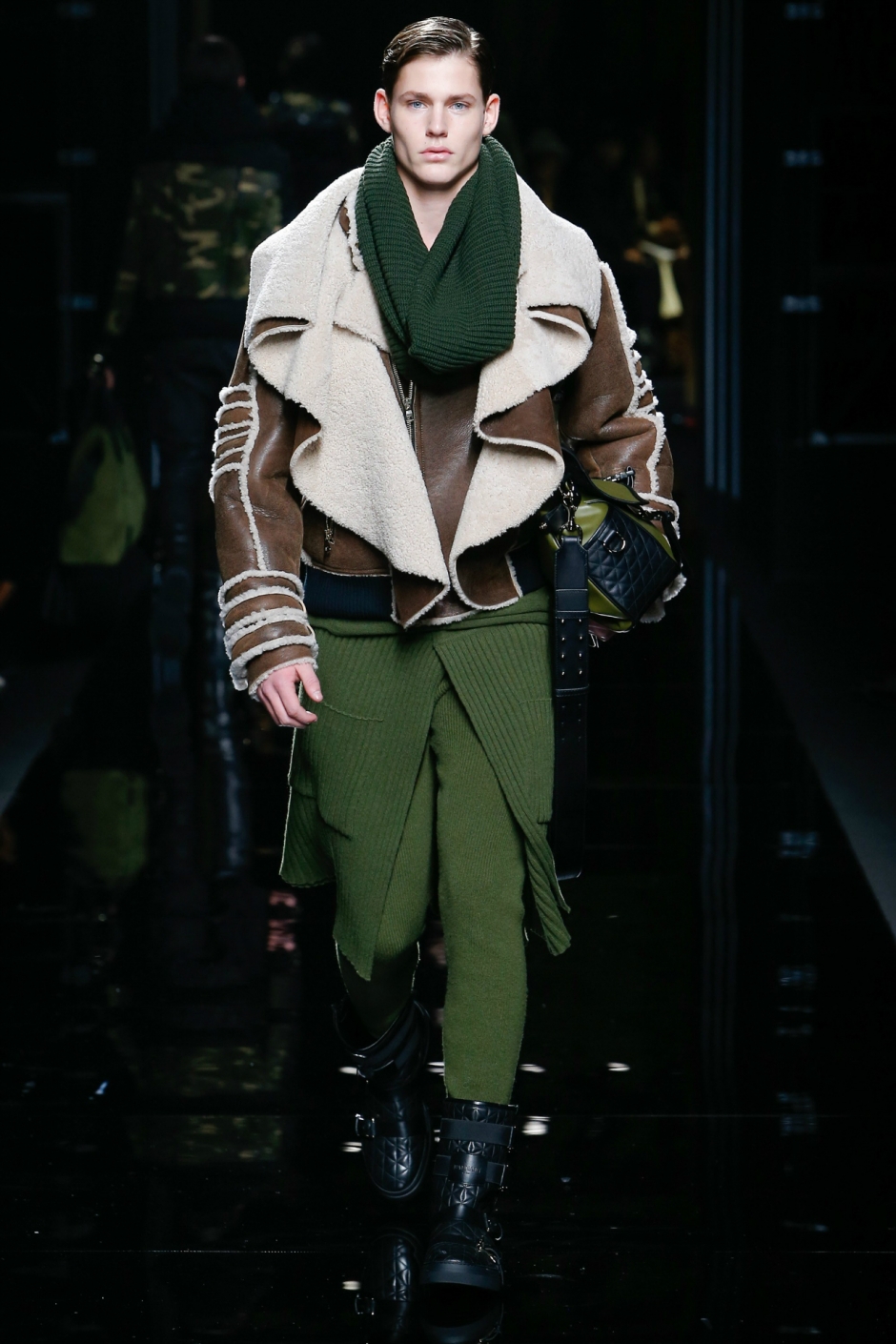 2017-18 Sonbahar/Kış Moda Haftası: Paris 3, 4 ve 5. Gün