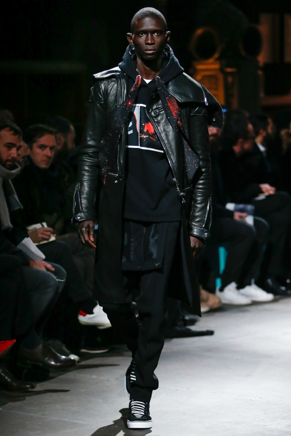 2017-18 Sonbahar/Kış Moda Haftası: Paris 3, 4 ve 5. Gün