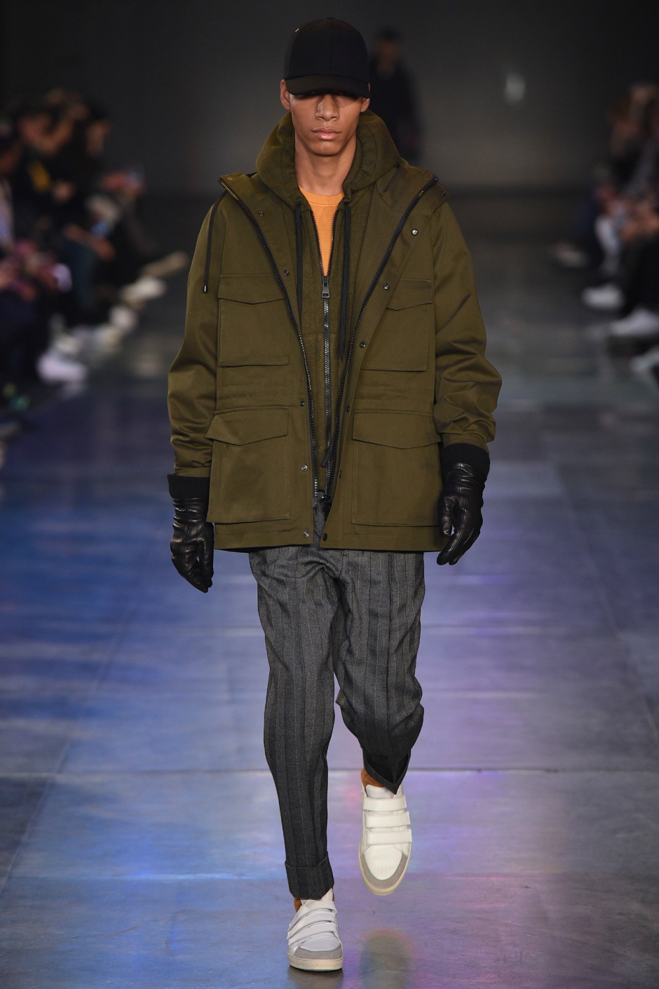 2017-18 Sonbahar/Kış Moda Haftası: Paris 3, 4 ve 5. Gün