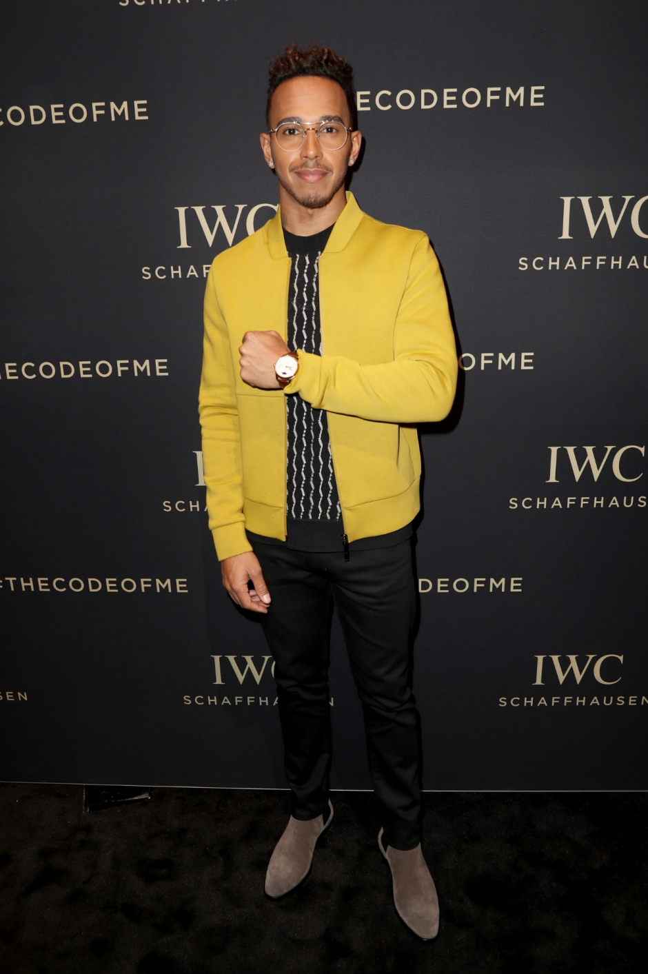 Sarı Rengi Doğru Kullanmak: Lewis Hamilton