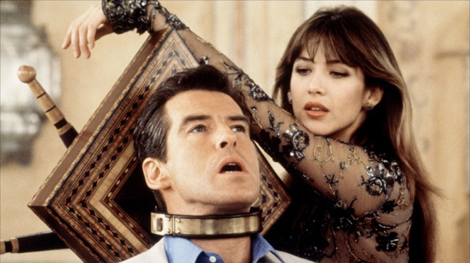 James Bond’dan Çapkınlığı Öğreniyoruz