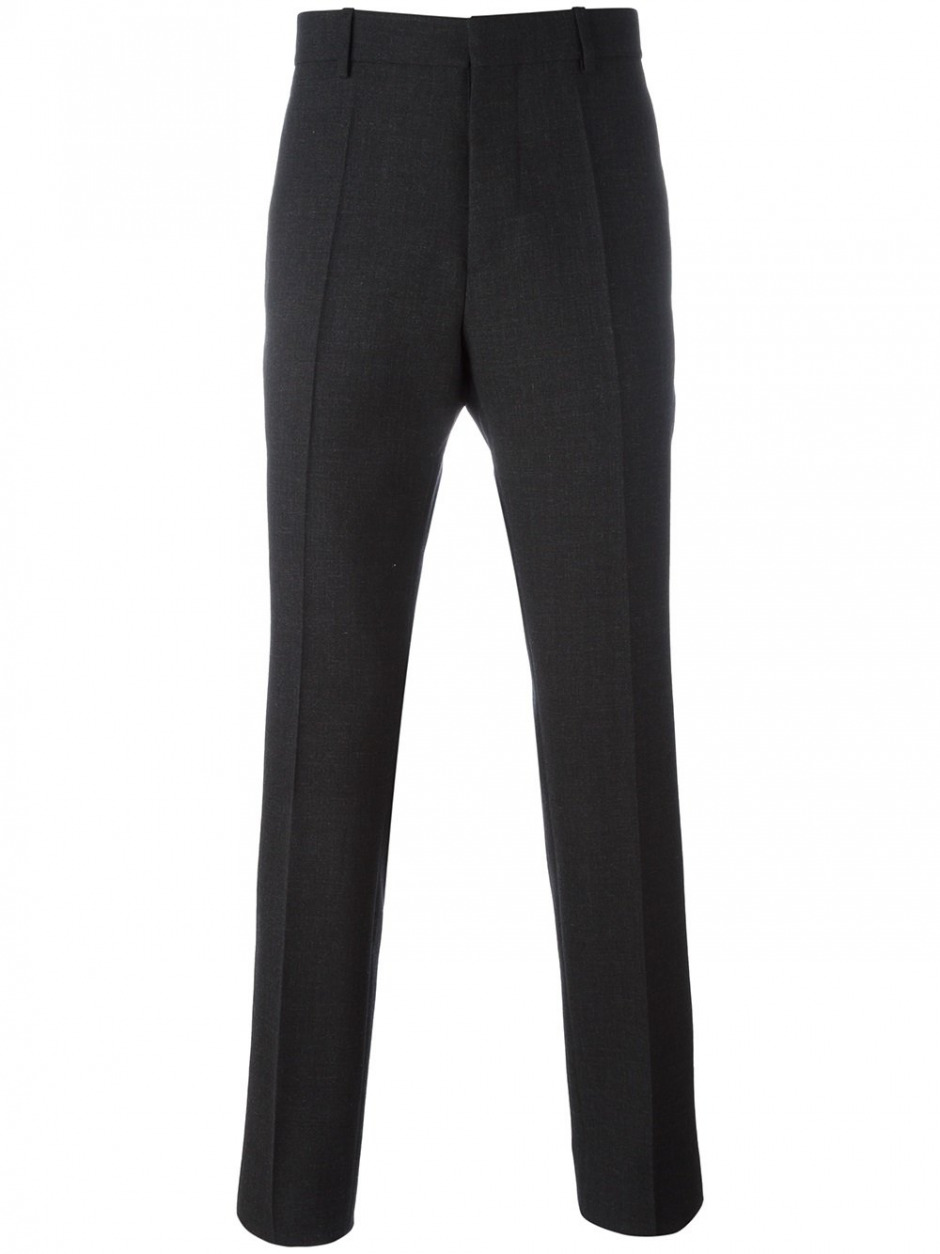 Sevgililer Günü Yemeğine Ne Giymeli?