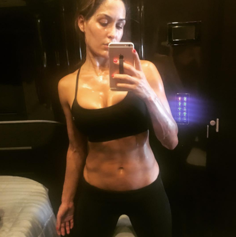 Mercek Altında: Nikki Bella
