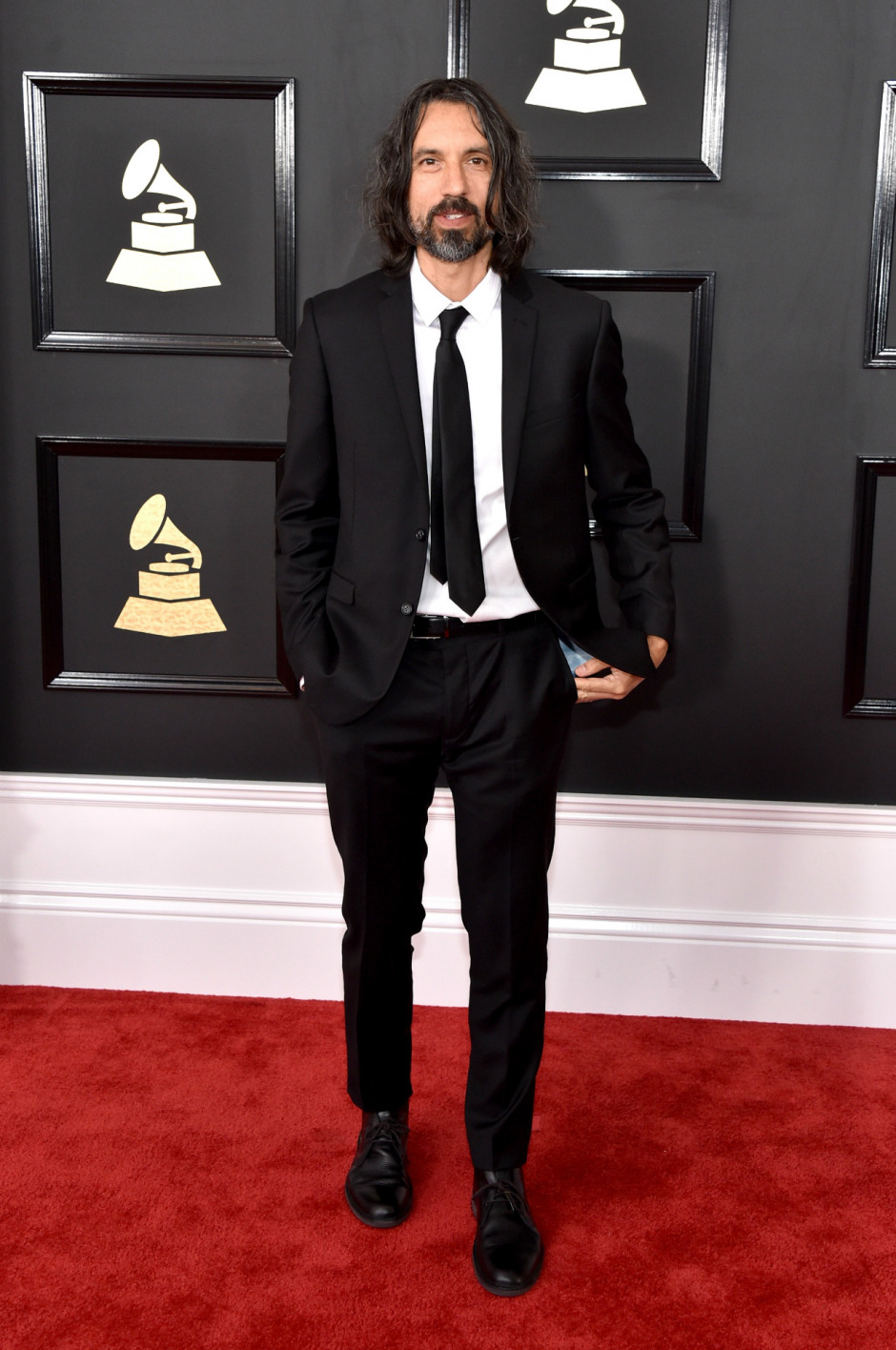 59. Grammy Ödülleri En Şık Adamlar / En Seksi Kadınlar