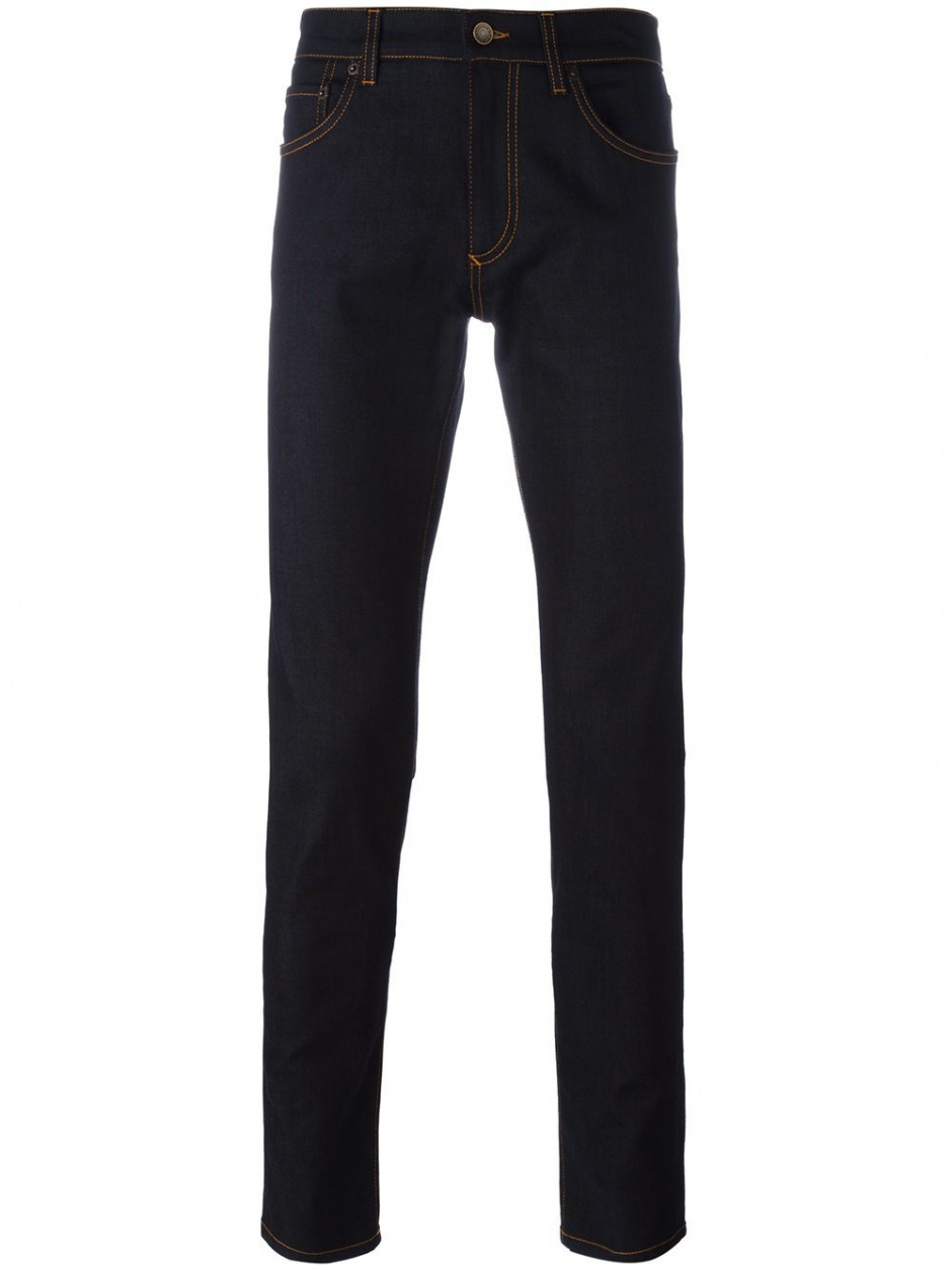 Ofis Şıklığı: Jean ve Ceket Kombini