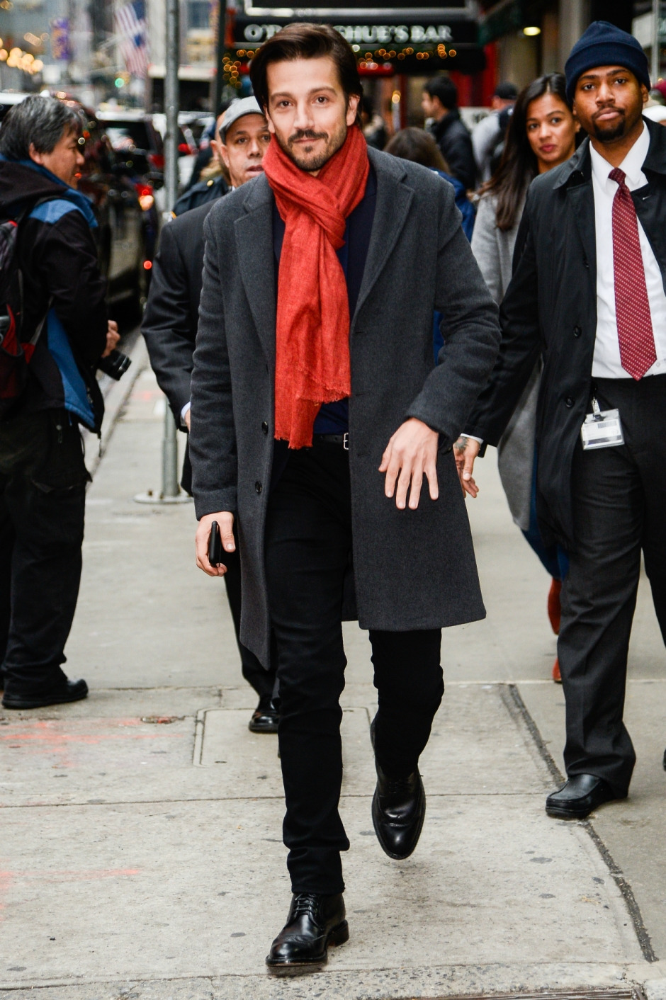 Film Galasına Gidiyoruz!