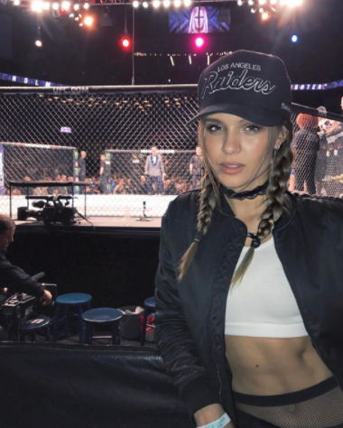 Mercek Altında: Josephine Skriver