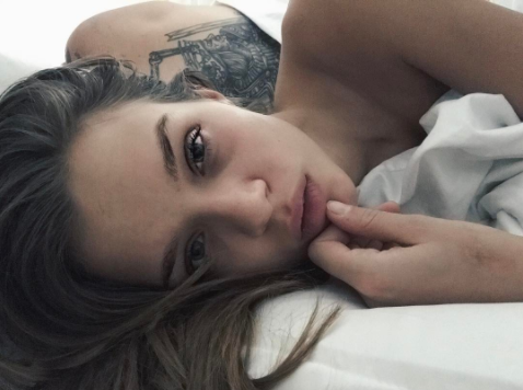 Mercek Altında: Josephine Skriver