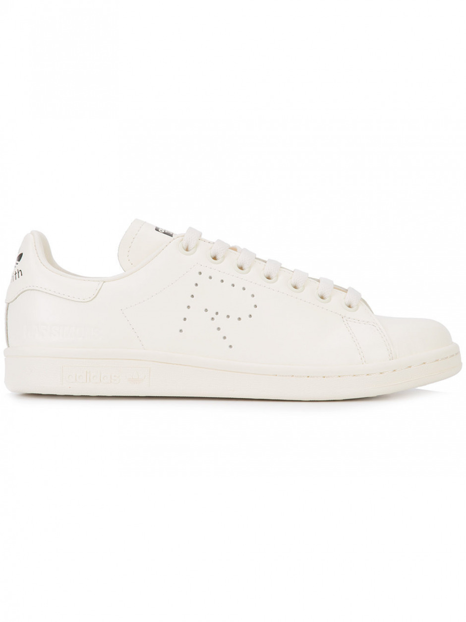 Sezon Açılışını Kum Rengi İle Yapıyoruz