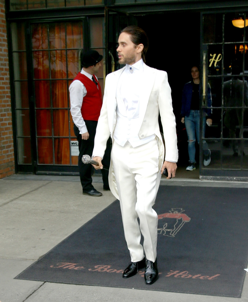 Jared Leto'nun Cüretkar Şık Tarzını Yakala