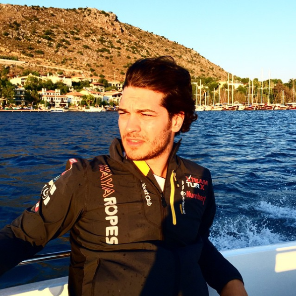 Dünden Bugüne Saçlarıyla: Çağatay Ulusoy