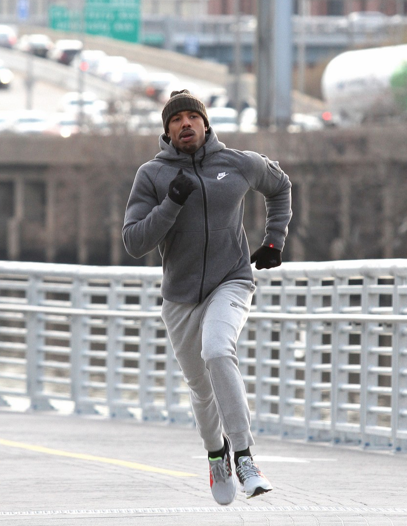 Koşarken En Rahat Ettiklerimiz, Kapüşonlu Sweatshirtlerimiz