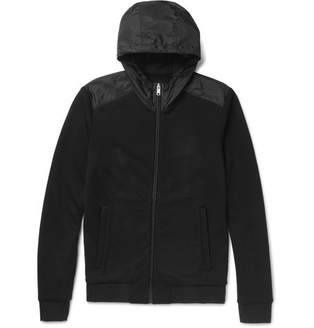 Koşarken En Rahat Ettiklerimiz, Kapüşonlu Sweatshirtlerimiz