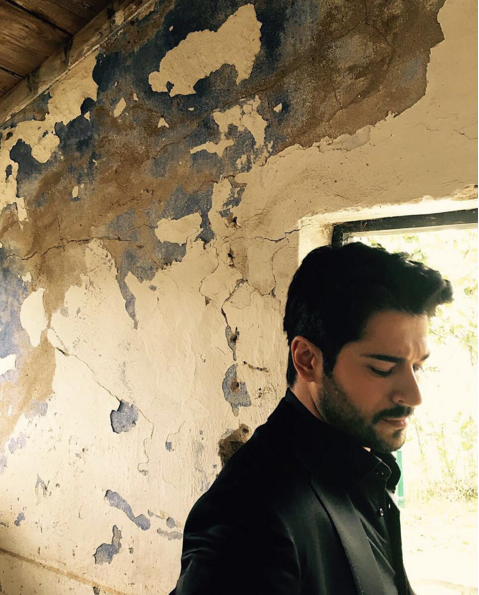 Dünden bugüne saçlarıyla: Burak Özçivit