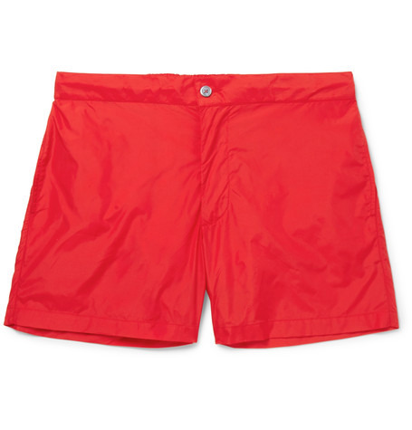 İddalı olmayı sevenlere sezonun renk kodu: Kırmızı