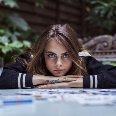 Mercek Altında: Cara Delevingne