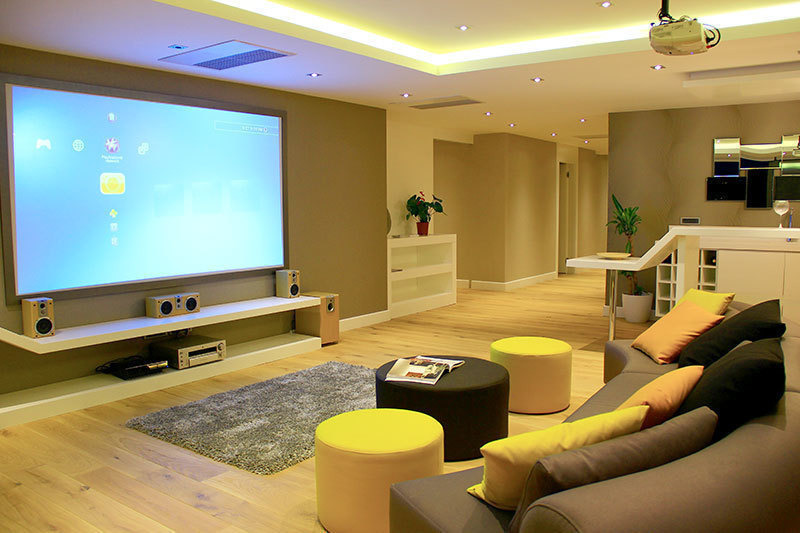 İçinden Çıkmak İstemeyeceğiniz 10 Televizyon Odası