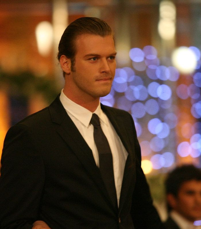 Dünden bugüne saçlarıyla: Kıvanç Tatlıtuğ