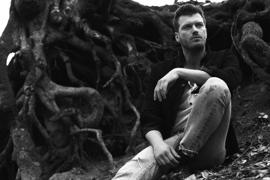 Dünden bugüne saçlarıyla: Kıvanç Tatlıtuğ