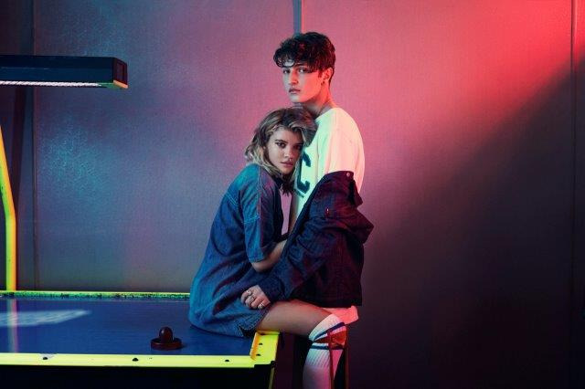 Tommy Hilfiger Denim ile Los Angeles Tarzı