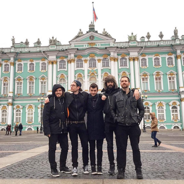 GQ Ofiste Ne Dinliyor? Favori 10 Rock Şarkımız