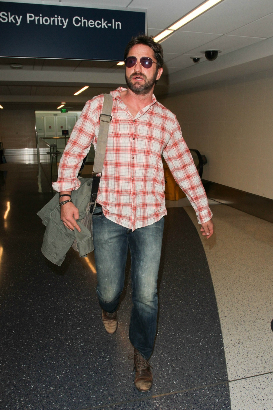 Sizin Tarzınız Hangisi; Çizgili mi Ekose mi?