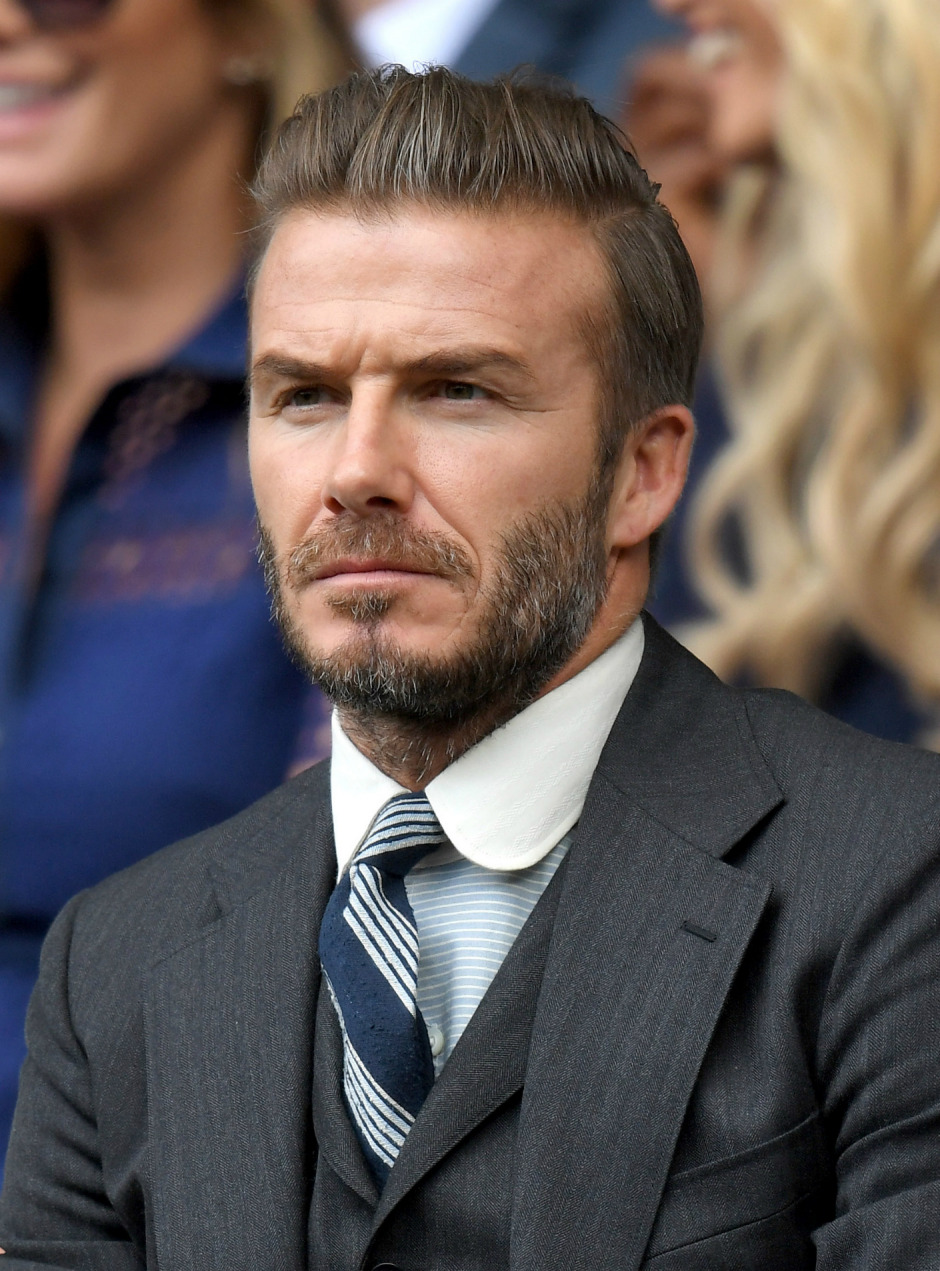 Sakallı mı sakalsız mı?