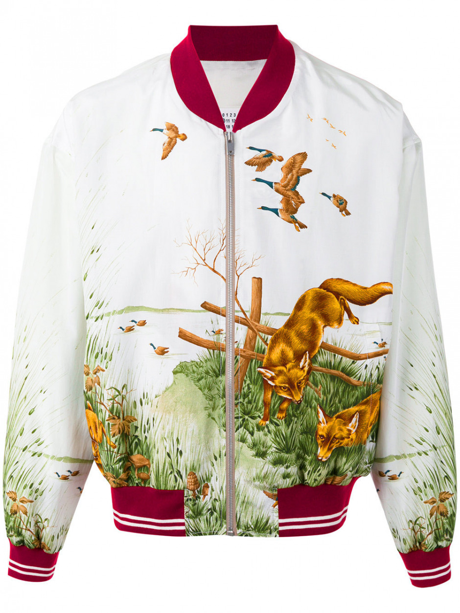 Trend Alarmı: Baskılı Bomber Ceket