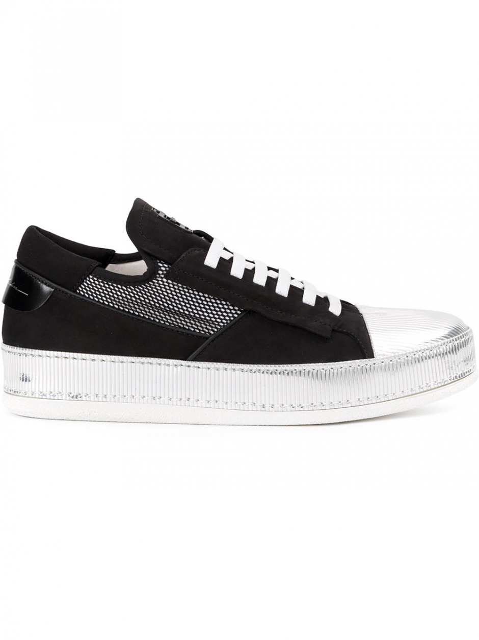 Haftanın En Yeni Sneakerları - 9 Nisan