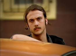 Dünden Bugüne Saçlarıyla: Aras Bulut İynemli