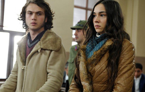 Dünden Bugüne Saçlarıyla: Aras Bulut İynemli