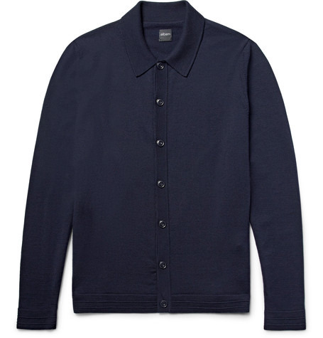 Ofis Stili: İnce Kazak ve Gömlek