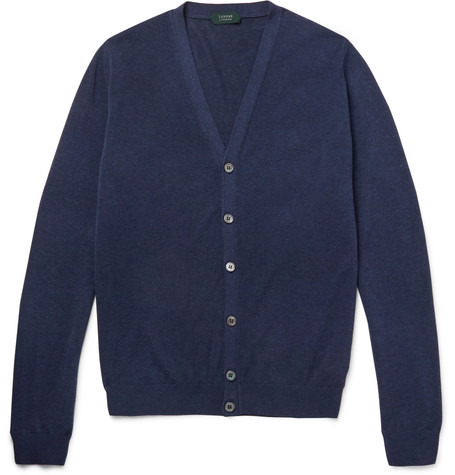 Ofis Stili: İnce Kazak ve Gömlek