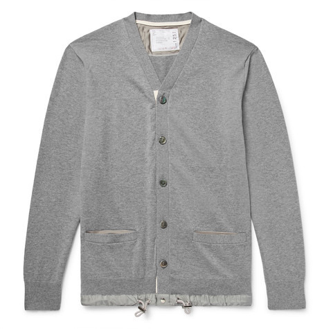 Ofis Stili: İnce Kazak ve Gömlek