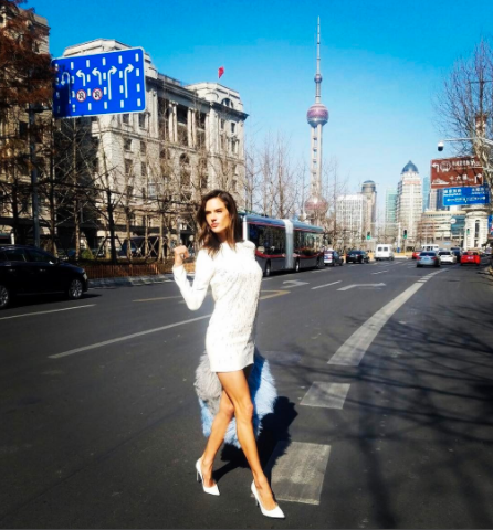 Mercek Altında: Alessandra Ambrosio