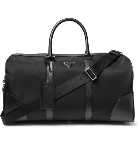 Gym Stili: En Havalı Spor Çantaları