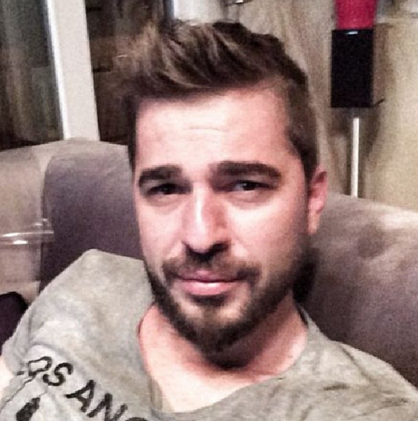 Dünden Bugüne Saçlarıyla: Engin Altan Düzyatan