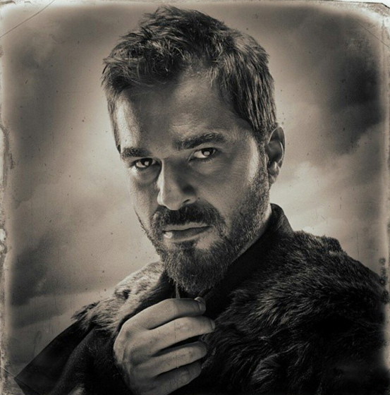 Dünden Bugüne Saçlarıyla: Engin Altan Düzyatan