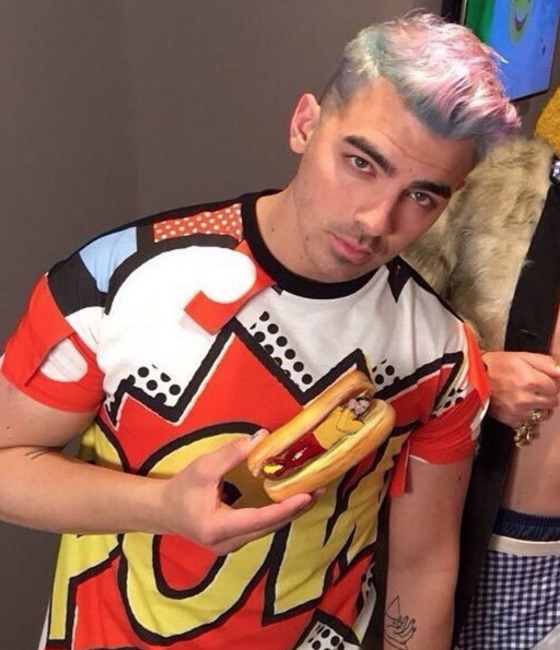 Renkli Saçlara Merhaba Deyin