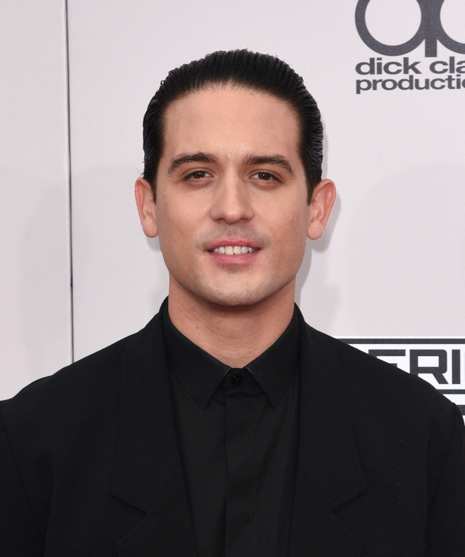 2017 Saç Modelleri: Arkaya Taranmış Saçlar