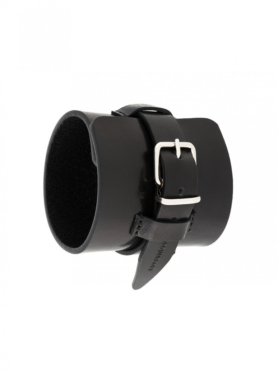 Trend Alarmı: Dev Aksesuarlar