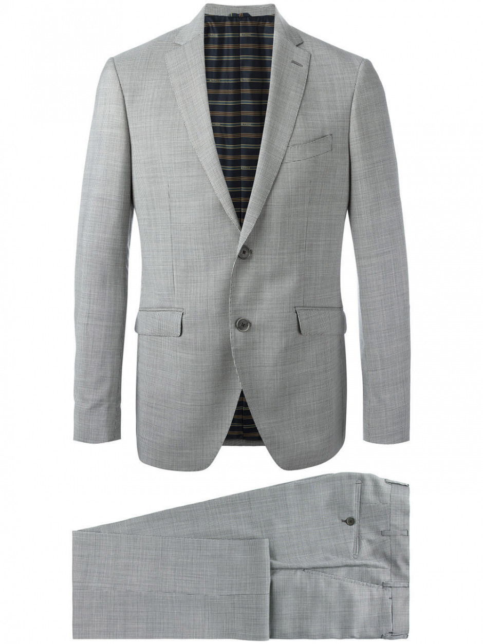 Karizmatik İkili - Takım Elbise ve Sneaker