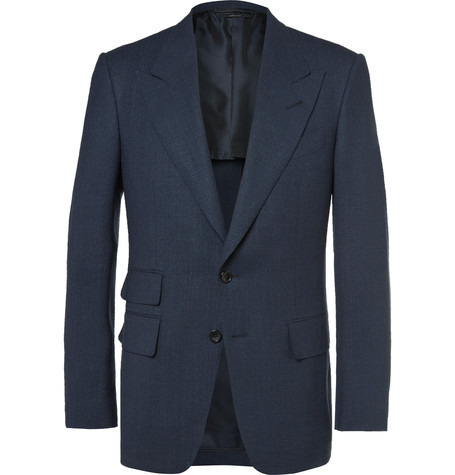 Ofis Stili: Lacivert Takım ve Çizgili Gömlek