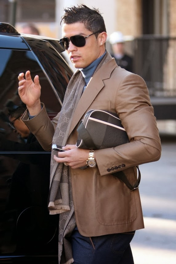 Dünyanın En İyi Giyinen Futbolcuları