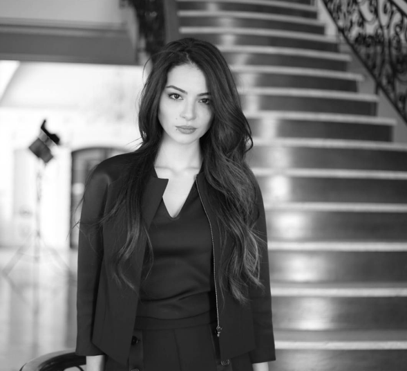 Mercek Altında: Melisa Aslı Pamuk