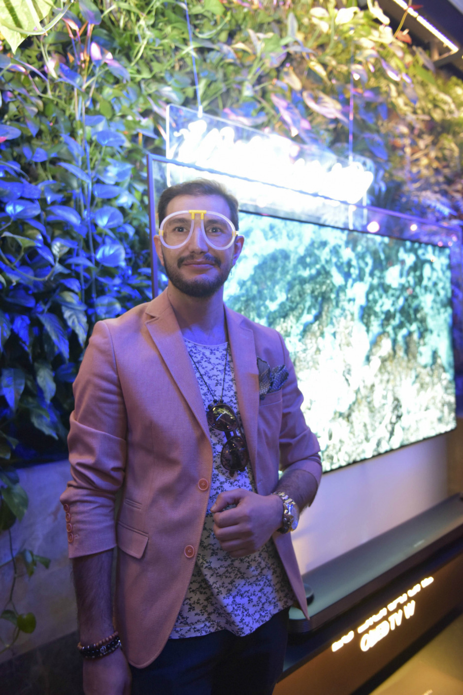 Welcome To Jungle Parti! GQ x LG