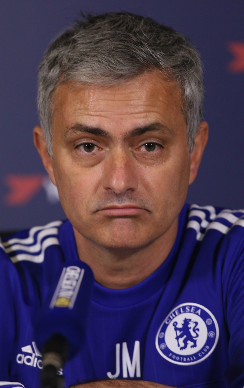 Gri Saç Karizmatiktir