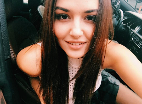 Mercek Altında: Hande Erçel