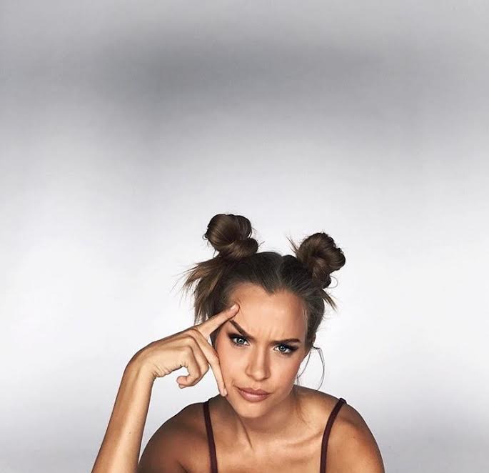 Instagram'ı Sevmemiz İçin Bir Sebep Daha: Josephine Skriver