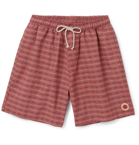 Adam Levine Çizgisi